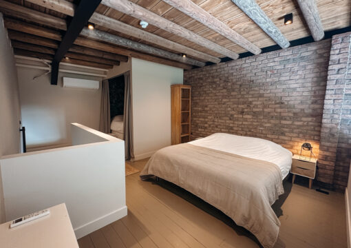 Loft 1