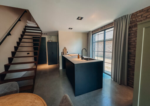 Loft 1